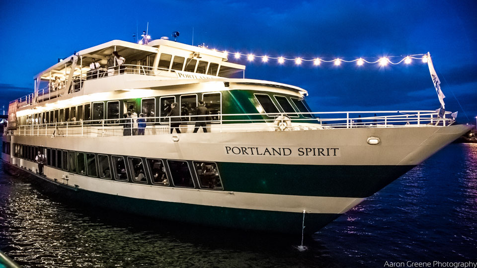 The Portland Spirit preparing to dock